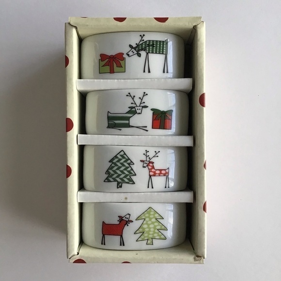 SET OF 4 Porcelain Reindeer Napkin Rings Christmas Holiday Xmas BIA Cordon Bleu - Picture 1 of 13